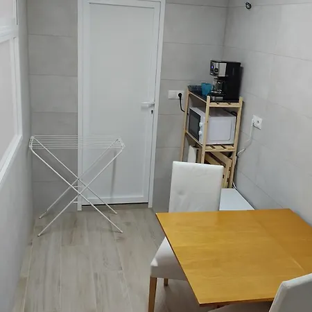 B1 Estudio Independiente Junto Aeropuerto