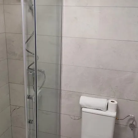 B1 Estudio Independiente Junto Aeropuerto