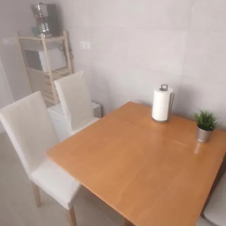 B1 Estudio Independiente Junto Aeropuerto *